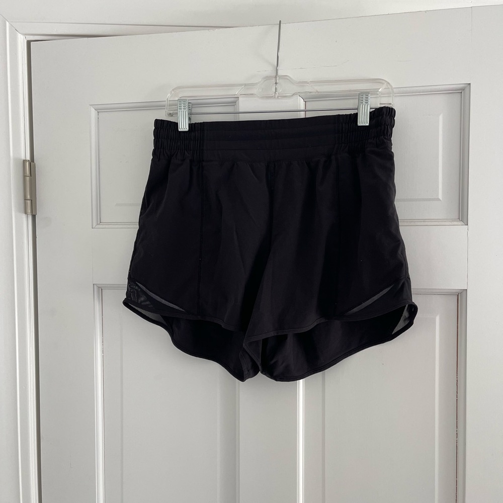 Lululemon Hotty Hot High Rise Lined Short